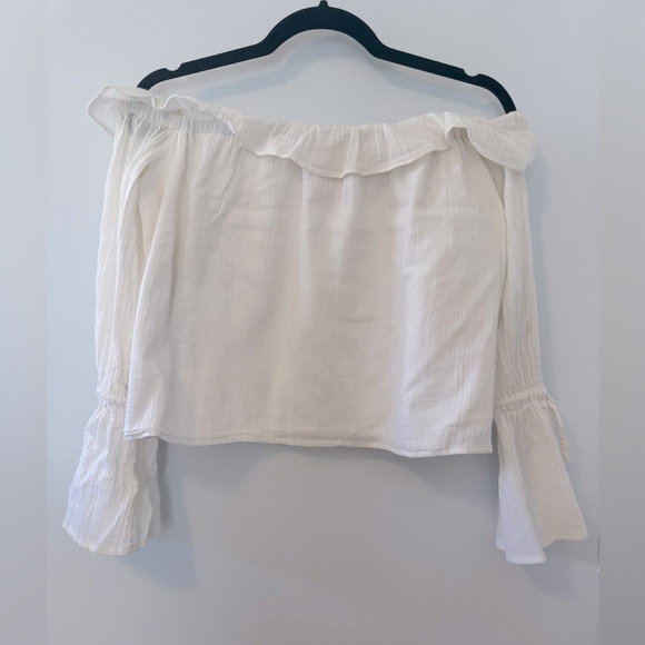 Club Monaco Linen Off The Shoulder Ruffle Bell Sleeve Crop Top in Cream 0 - Picture 6 of 13